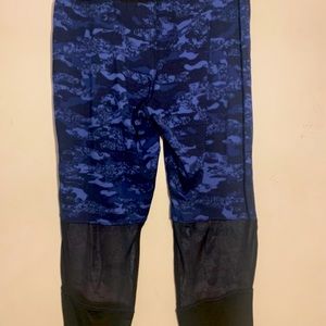 DAISY FUENTES Athletic Leggings